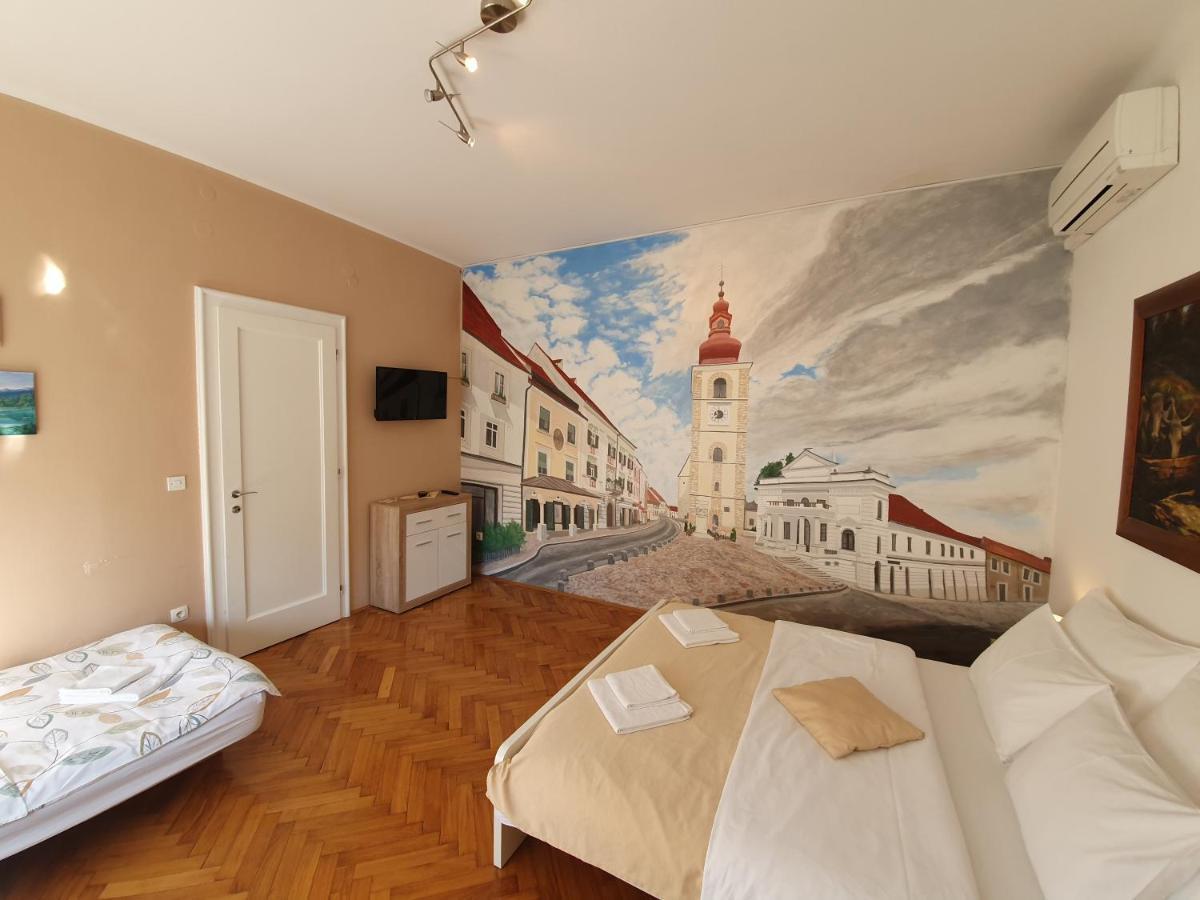 Teslova Couette-café 3*